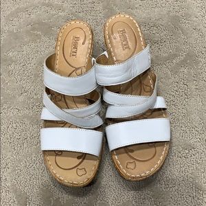 Born Wedge Sandals 9 Womens